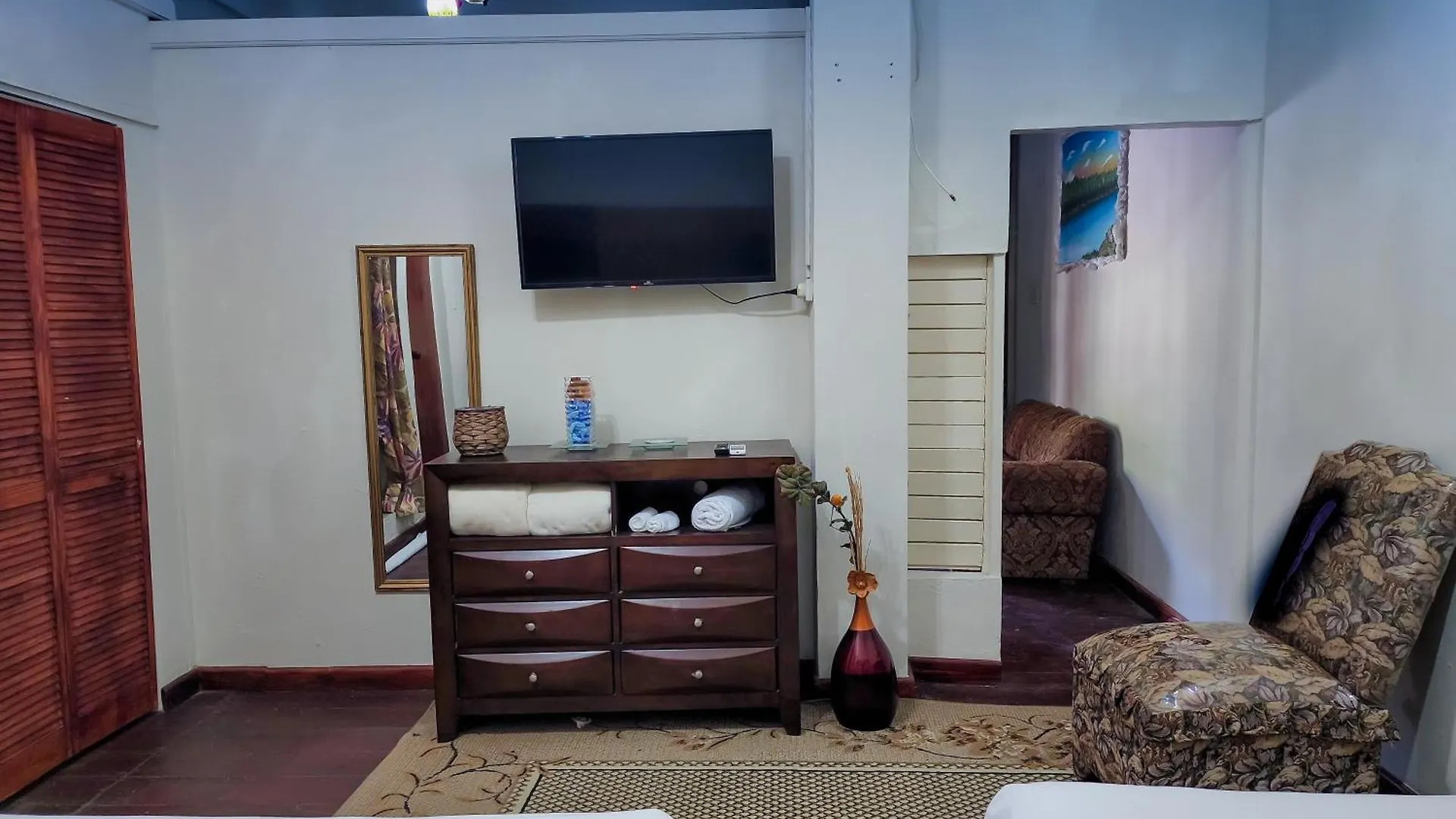 Hopewell Sky Beach Hotel ג'מייקה